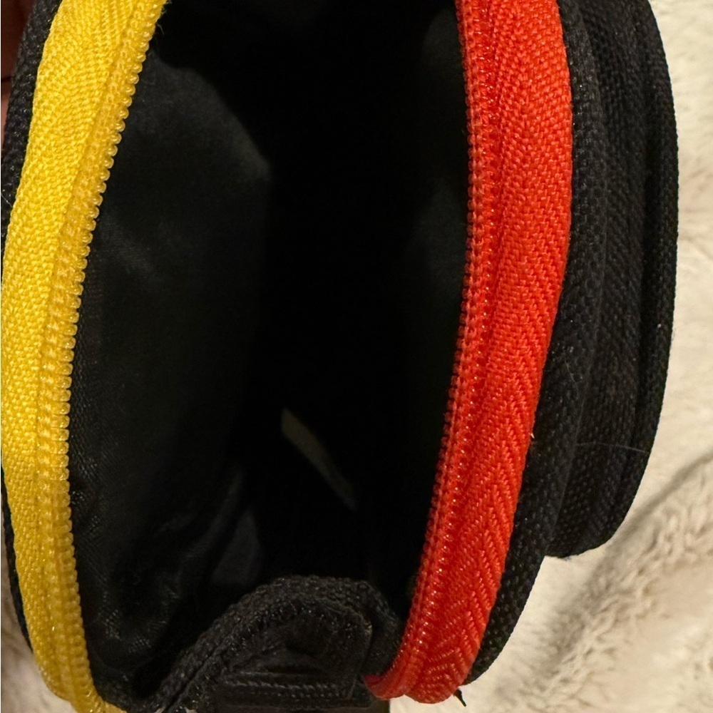 United Colors Of Benetton Camera Bag Cross Body Carry Case 90’s 6”x4”x2.5” - Picture 6 of 6